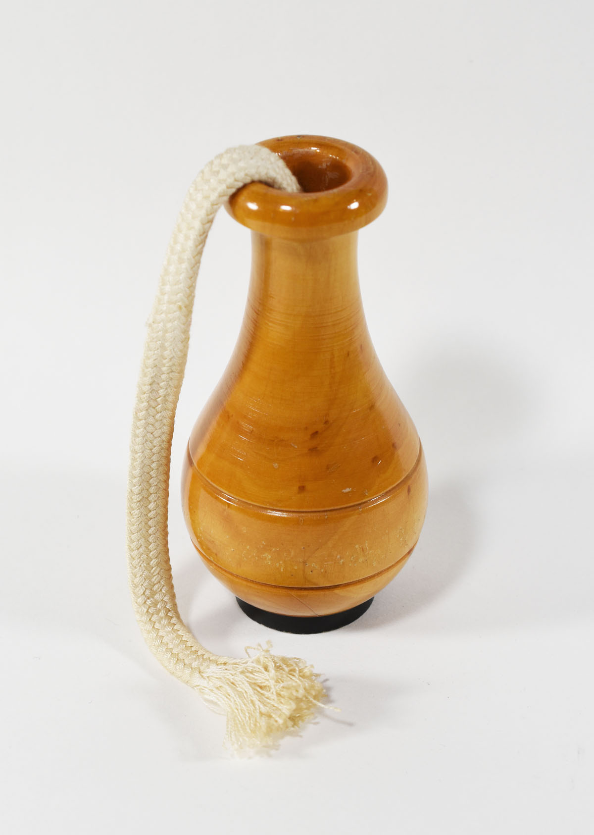 Chinese Prayer Vase Quicker than the Eye