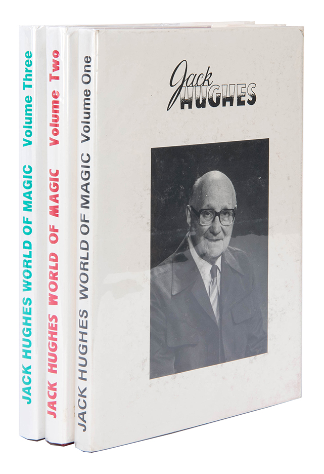 洋書 JACK HUGHES WORLD OF MAGIC Jack Hughes World Of Magic by Derek Lever - Book